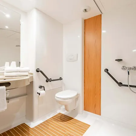 Hotel Maubeuge-louvroil 2*