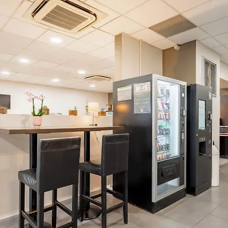 Hotel Maubeuge-louvroil 2*