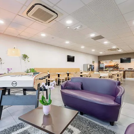 Maubeuge-louvroil 2*