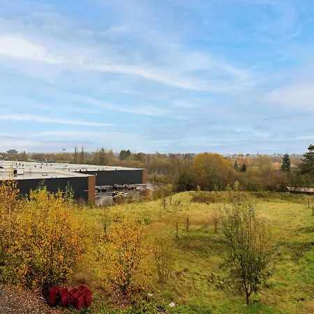 Maubeuge-louvroil Hotel 2*