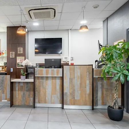 Hotel Maubeuge-louvroil 2*