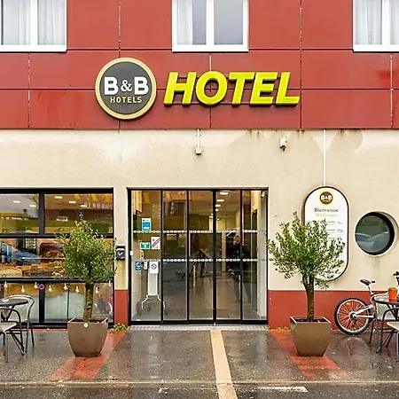 Maubeuge-louvroil Hotel 2*