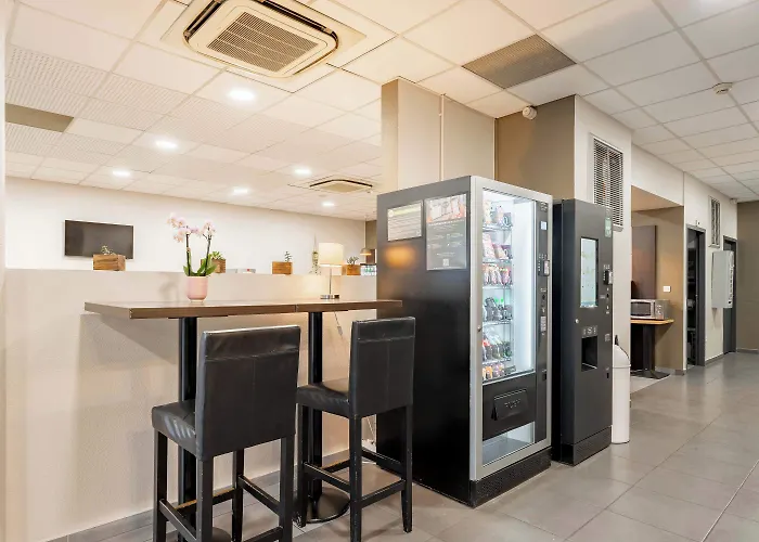 Hotel Maubeuge-louvroil 2*